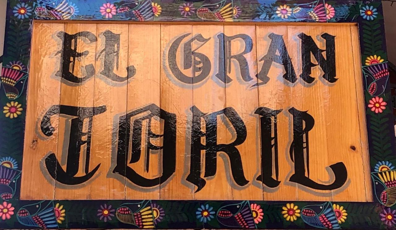 Hotel El Gran Toril Taxco de Alarcon Esterno foto