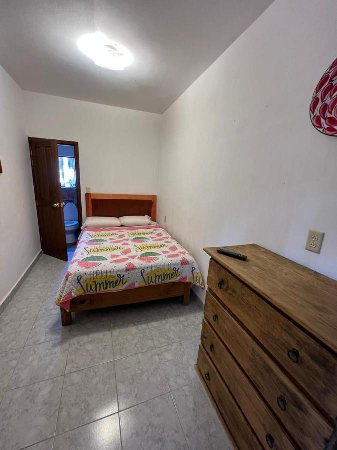 Hotel El Gran Toril Taxco de Alarcon Esterno foto