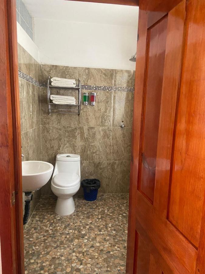 Hotel El Gran Toril Taxco de Alarcon Esterno foto